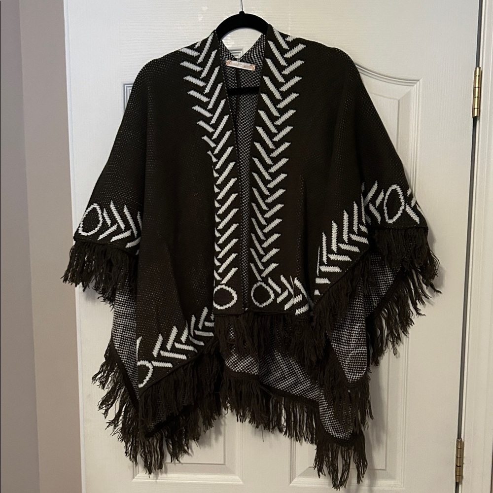 Amanda Rose Collection Forest Green and White Fringed Wrap one size fits most